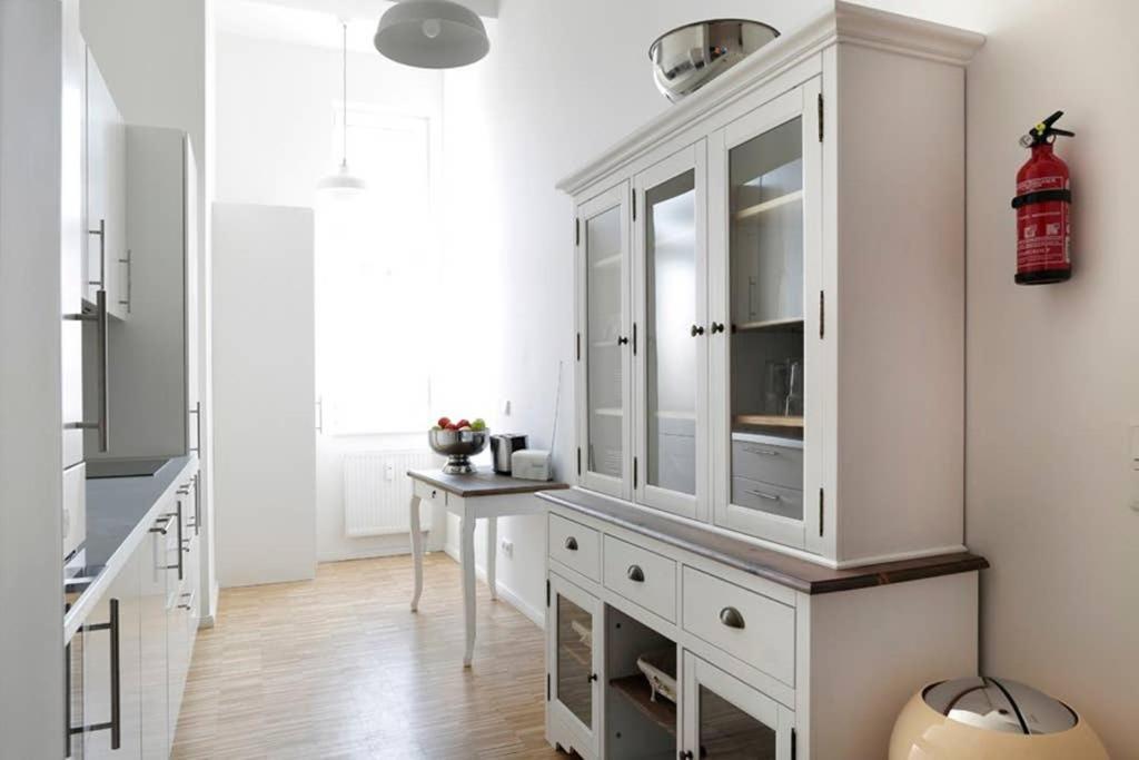 Sc 06 By Rockchair Apartments L Superhost Status L 4 Bedrooms Boxspringbeds 2 Bathrooms Balcony Elevator - Cozy Family & Business Flair Welcomes You! Berlino Esterno foto