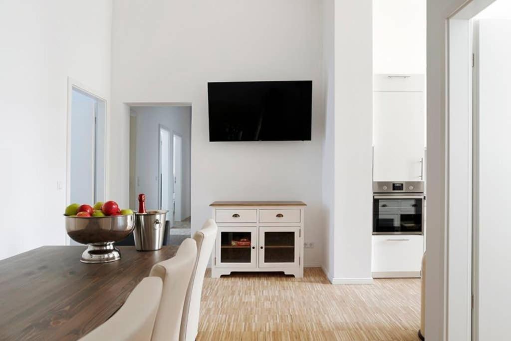 Sc 06 By Rockchair Apartments L Superhost Status L 4 Bedrooms Boxspringbeds 2 Bathrooms Balcony Elevator - Cozy Family & Business Flair Welcomes You! Berlino Esterno foto