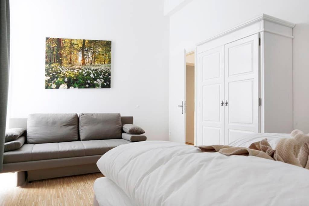 Sc 06 By Rockchair Apartments L Superhost Status L 4 Bedrooms Boxspringbeds 2 Bathrooms Balcony Elevator - Cozy Family & Business Flair Welcomes You! Berlino Esterno foto